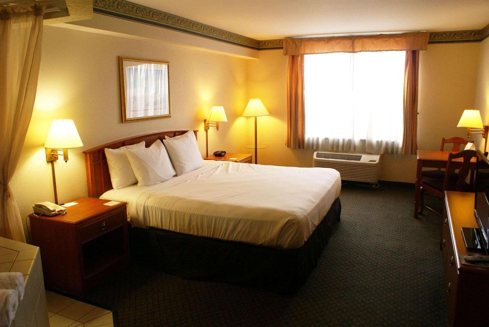 Country Inn & Suites By Radisson, Lansing, Mi Экстерьер фото