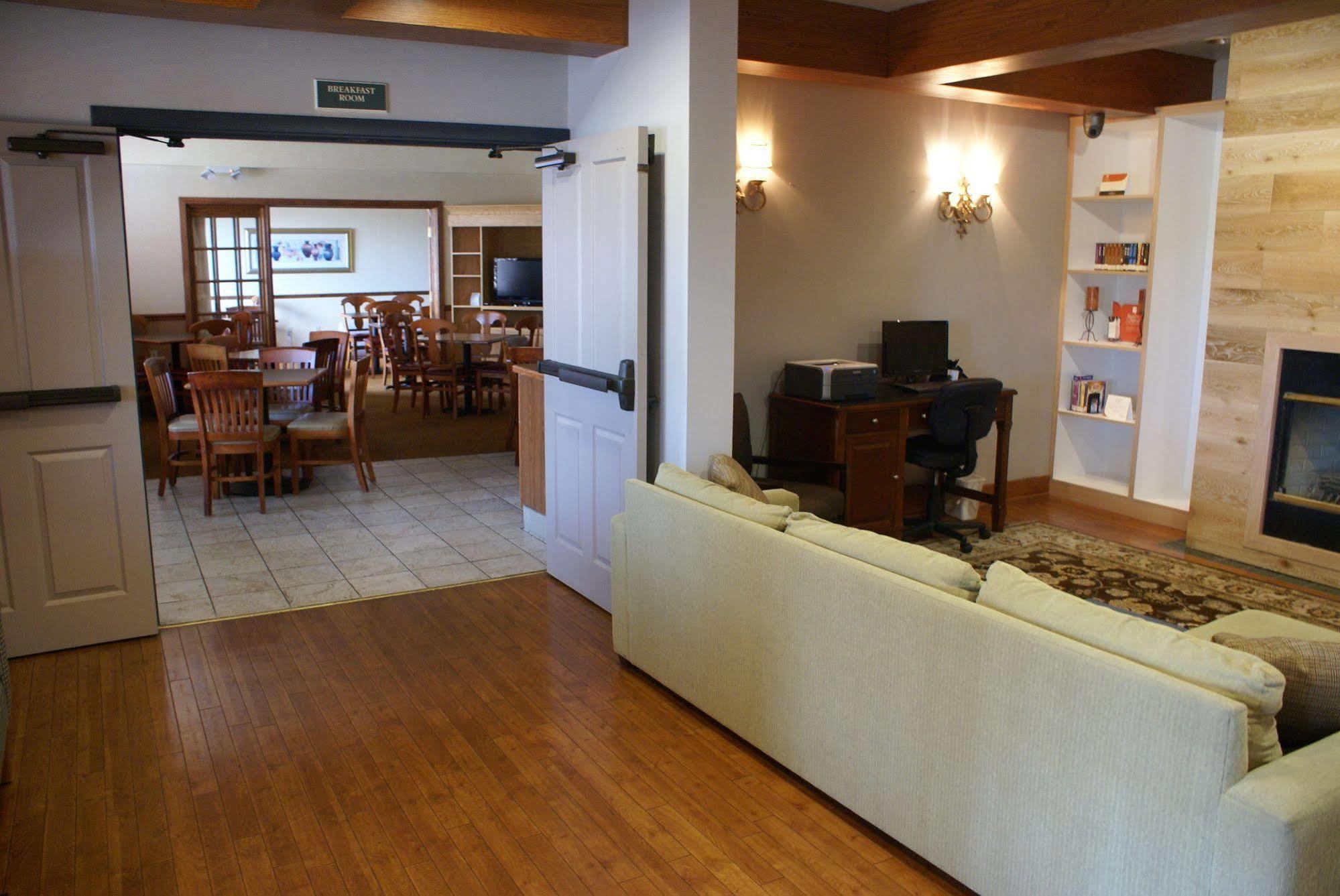 Country Inn & Suites By Radisson, Lansing, Mi Экстерьер фото